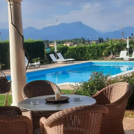 Alojamento de Acomodação e Pequeno-almoço Fiorini Moniga del Garda
