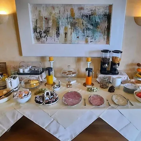 Alojamento de Acomodação e Pequeno-almoço Fiorini *